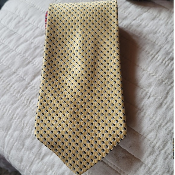 Tommy Hilfiger Other - Tommy Hilfiger Men's Silk Tie Yellow Geometric Pattern Dress Necktie